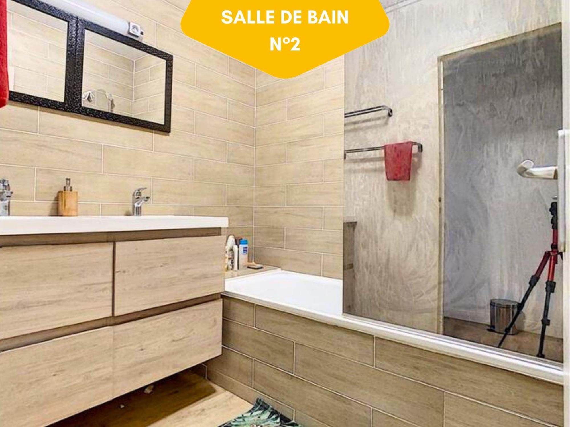 Ideal Groupe - Grands Espaces - 4 Chambres - Parking Gratuit - Proche Centre, Gare & Transports - Wifi - Offre Special De Reduction Jusqu'A -50 Le Mans Exterior foto